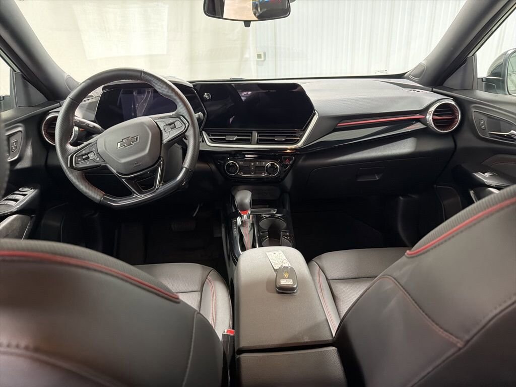 Used 2024 Chevrolet Trax 2RS SUV