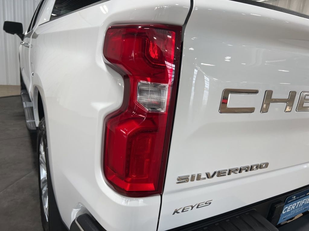 2024 Chevrolet Silverado 1500 LTZ - Photo 15