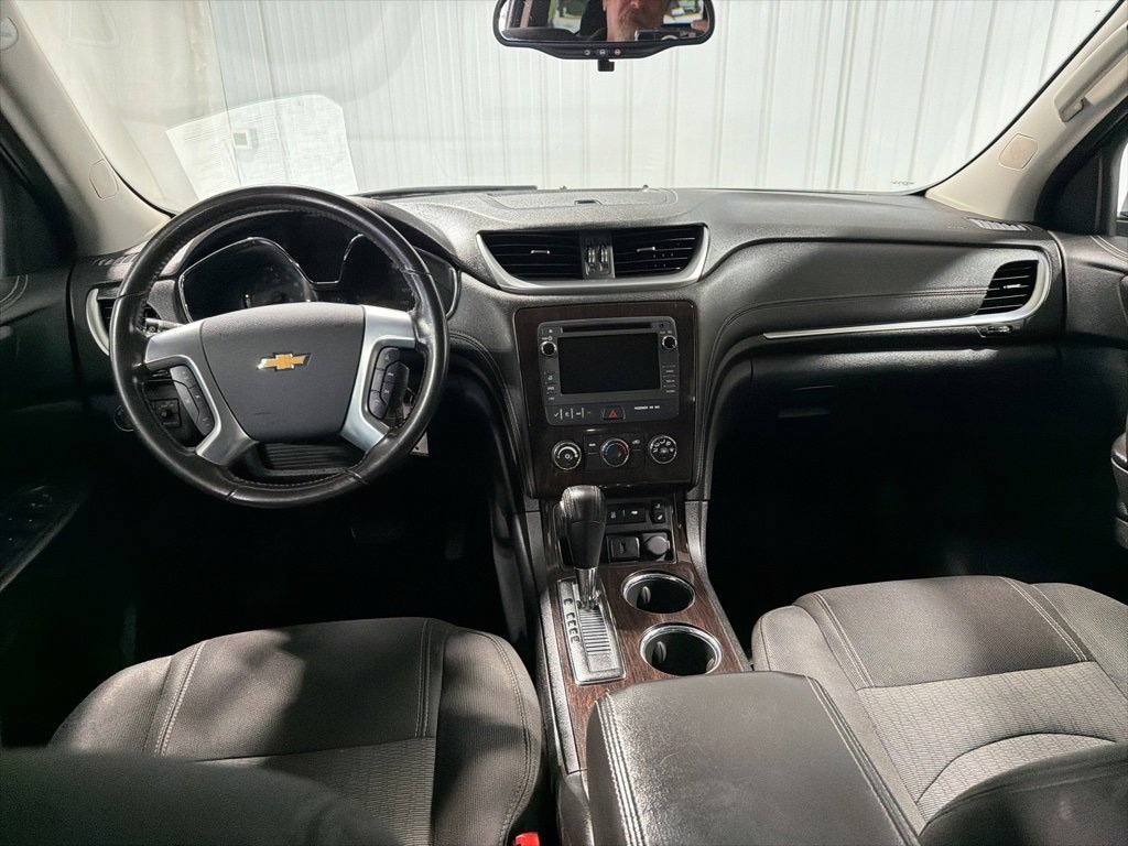 Used 2017 Chevrolet Traverse LT SUV