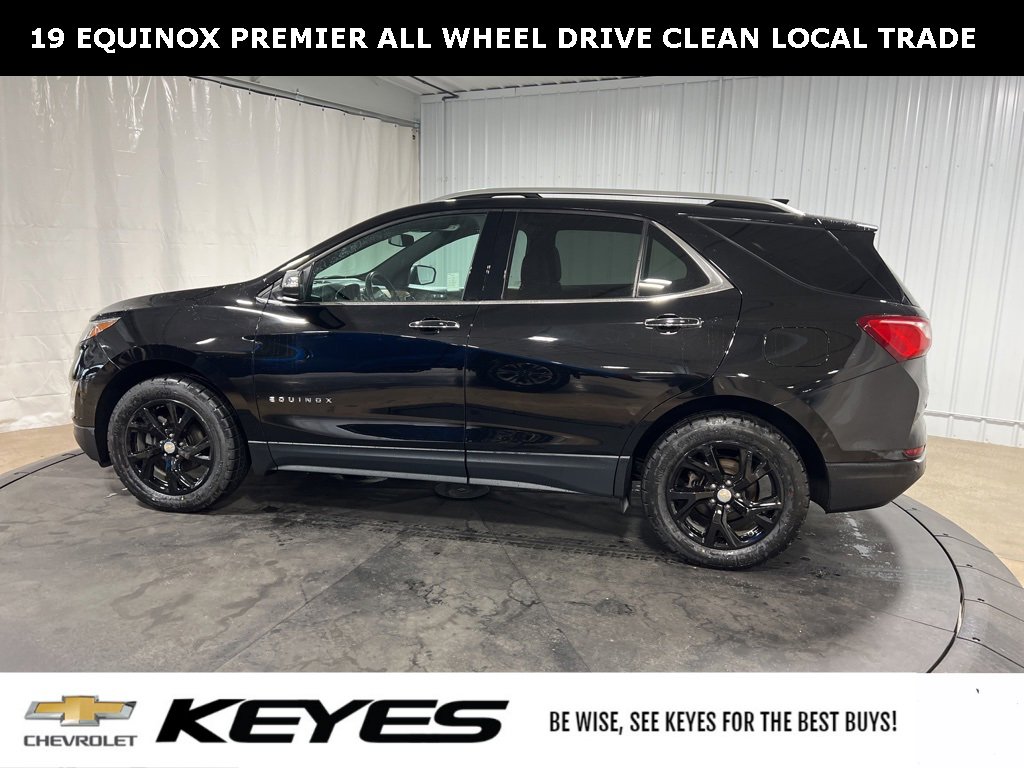 Used 2019 Chevrolet Equinox Premier with VIN 2GNAXXEV7K6171813 for sale in Menomonie, WI