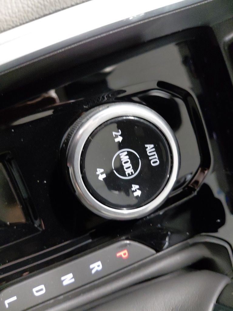 2026 Chevrolet Colorado ZR2 - Photo 26