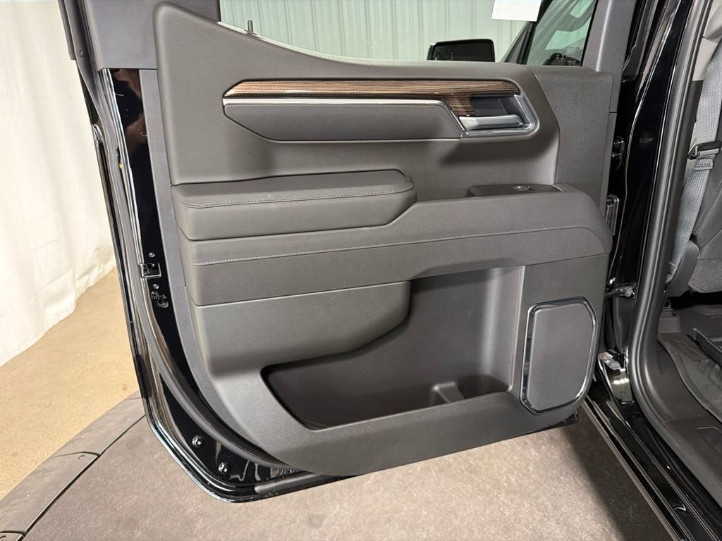 2026 Chevrolet Silverado 1500 LT - Photo 17
