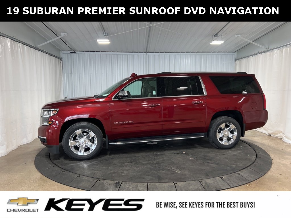 Used 2019 Chevrolet Suburban Premier with VIN 1GNSKJKCXKR292990 for sale in Menomonie, WI