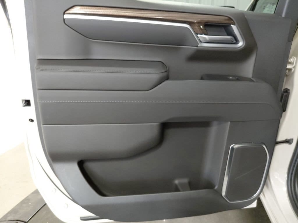 2026 Chevrolet Silverado 1500 RST - Photo 17