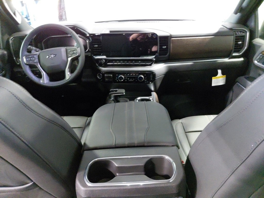 New 2026 Chevrolet Silverado 1500 High Country Truck