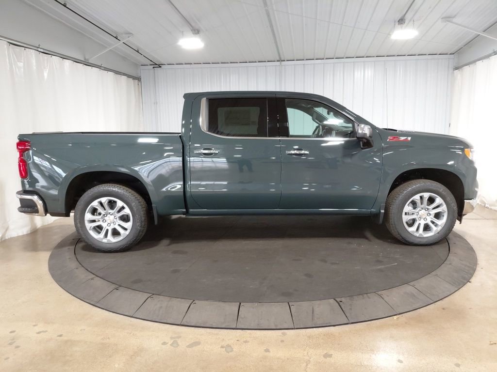2026 Chevrolet Silverado 1500 LTZ - Photo 10