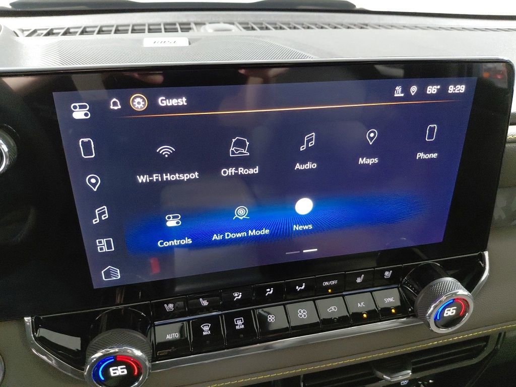 2026 Chevrolet Colorado ZR2 - Photo 24