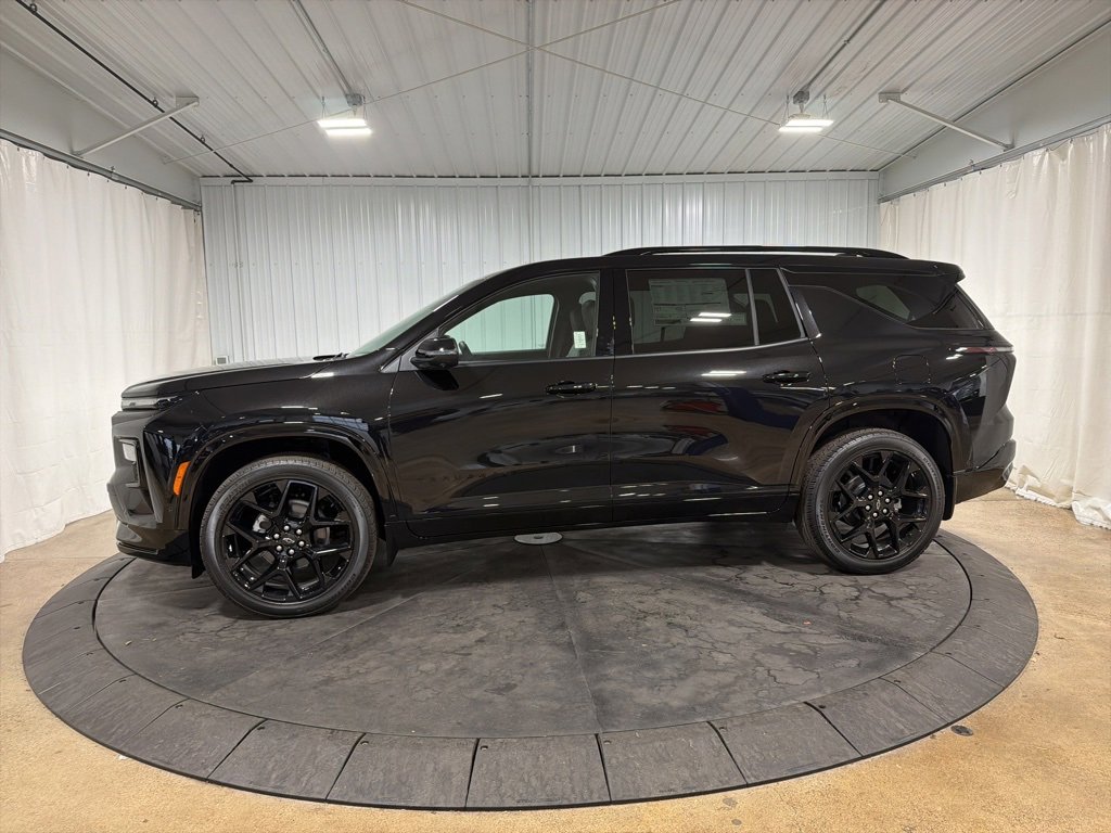 2026 Chevrolet Traverse RS photo 2