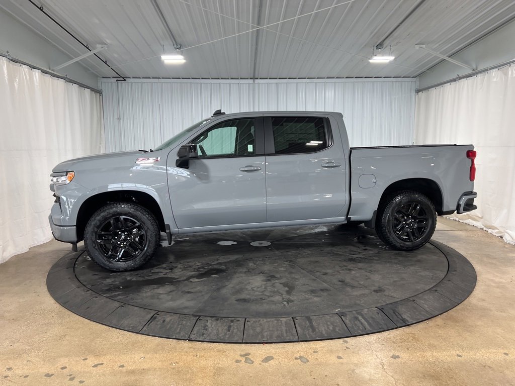 2025 Chevrolet Silverado 1500 RST photo 2