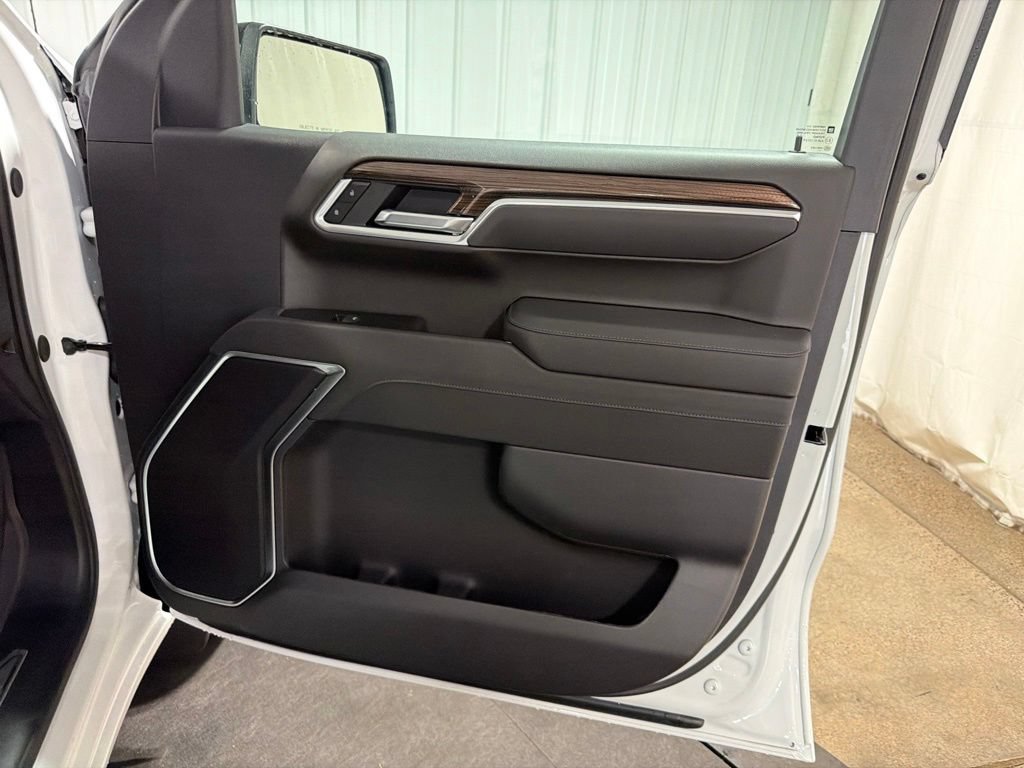 2026 Chevrolet Silverado 1500 RST - Photo 21