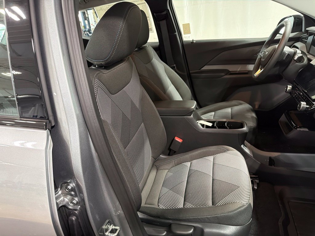 2027 Chevrolet Bolt LT - Photo 22