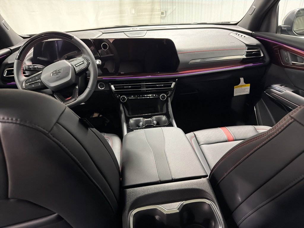 2026 Chevrolet Traverse RS photo 3