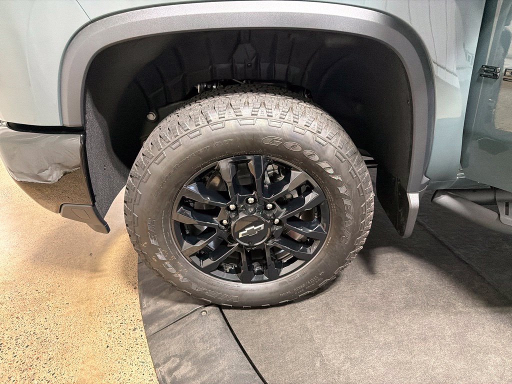 2026 Chevrolet Silverado 3500 HD LT - Photo 38