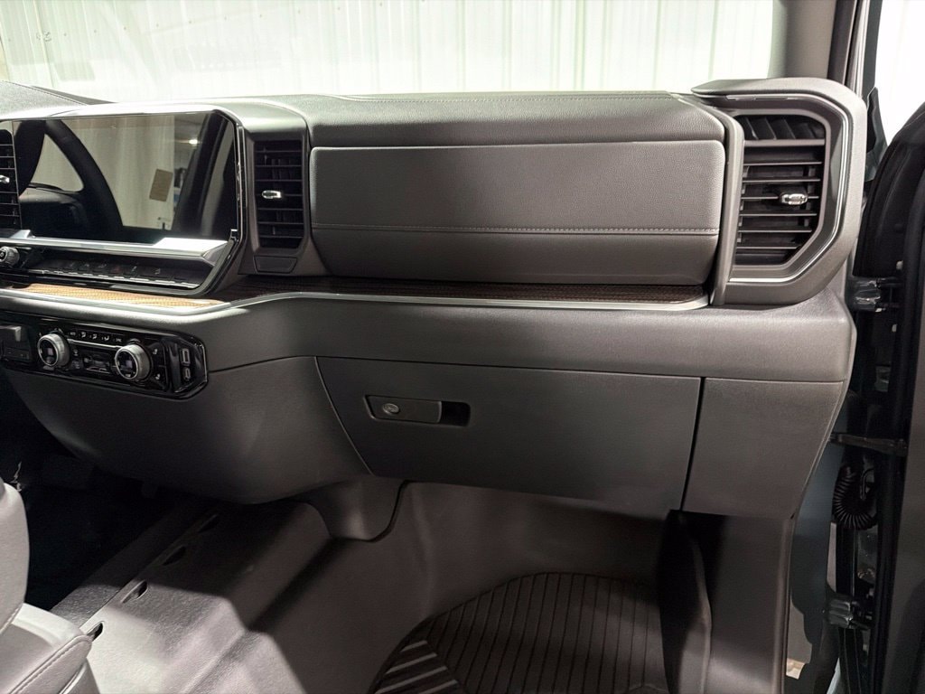 2026 Chevrolet Silverado 3500 HD LT - Photo 24