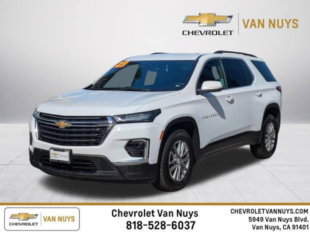 Used 2023 Chevrolet Traverse LT Cloth SUV