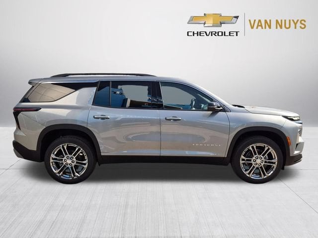 2026 Chevrolet Traverse LT - Photo 3