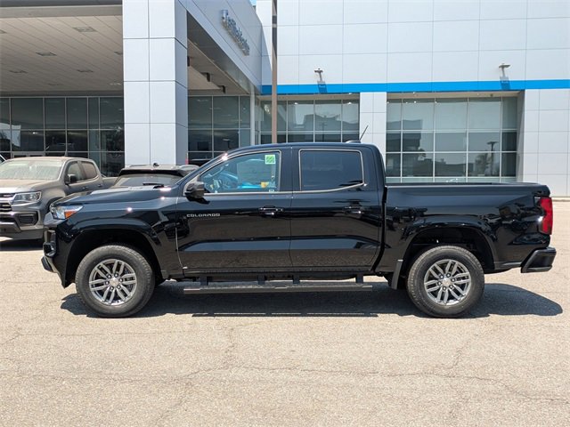 2026 Chevrolet Colorado LT photo 3