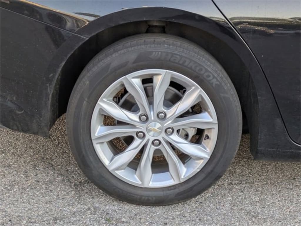 Used 2023 Chevrolet Malibu LT Car