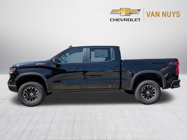 2026 Chevrolet Silverado 1500 ZR2 - Photo 3
