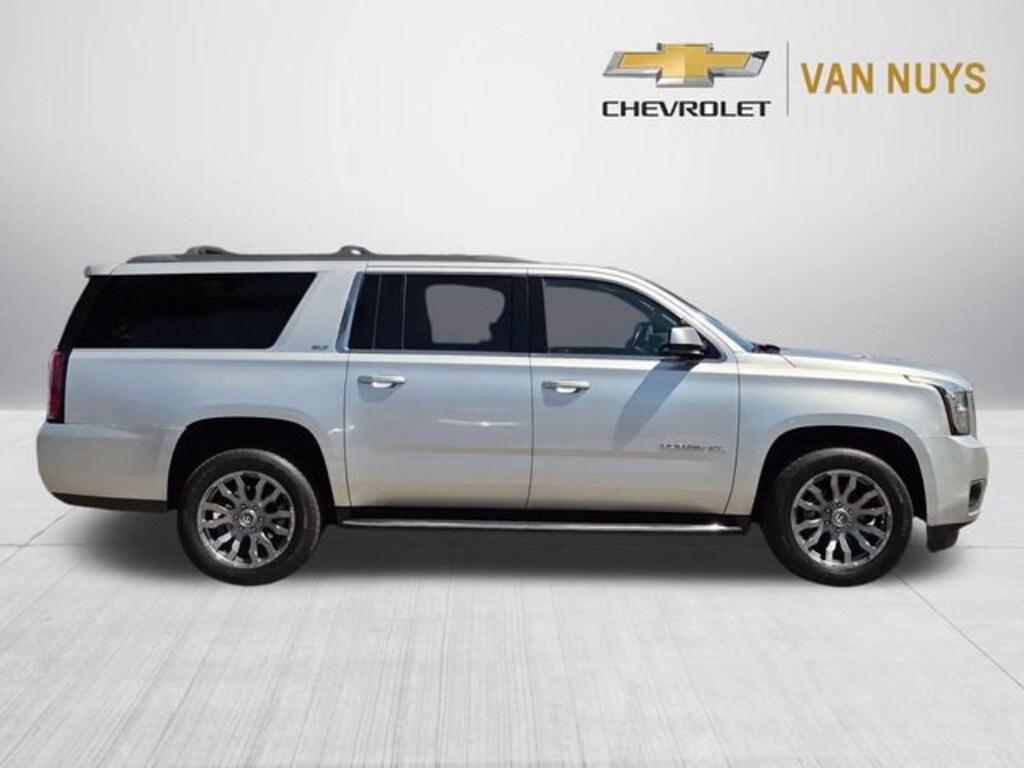 Used 2017 GMC Yukon XL SLT SUV