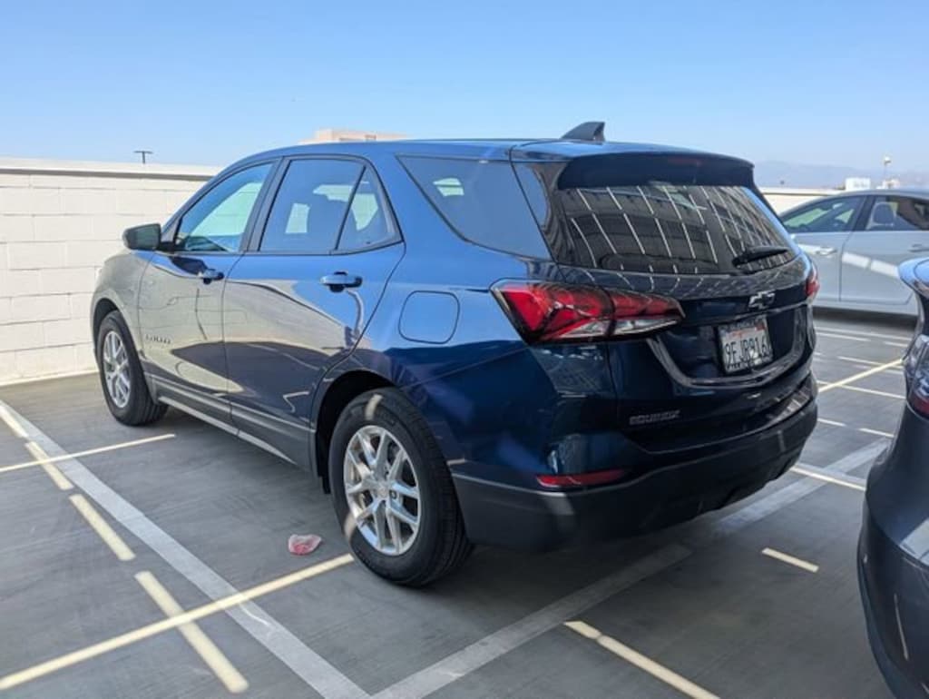 Used 2023 Chevrolet Equinox LS SUV