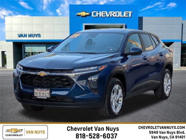 2024 Chevrolet Trax LS's photo