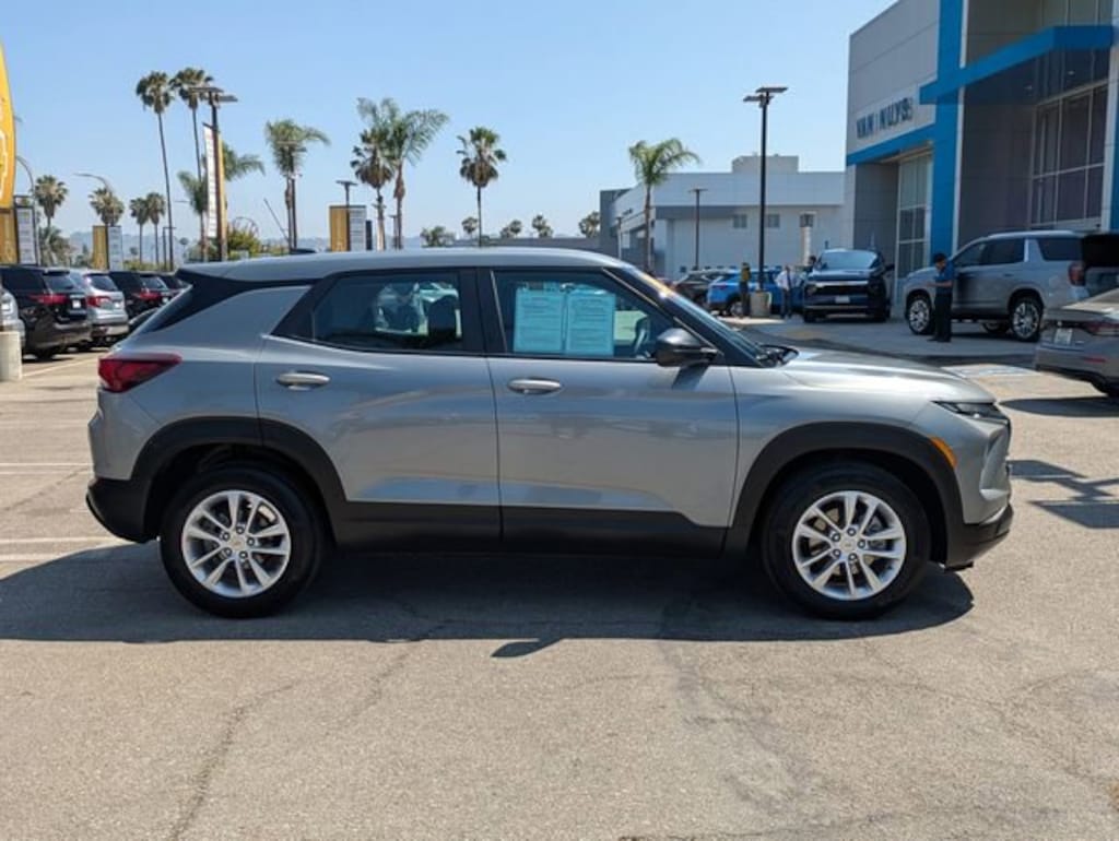 Used 2024 Chevrolet Trailblazer LS SUV