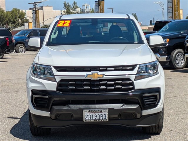 2022 Chevrolet Colorado LT photo 2