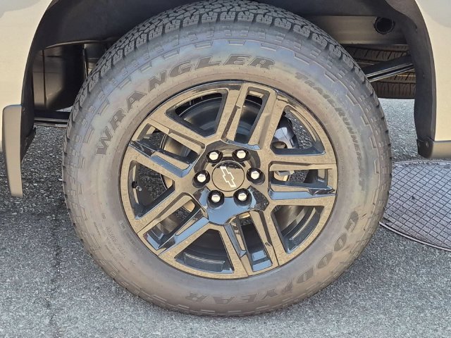 2026 Chevrolet Silverado 1500 Custom - Photo 6