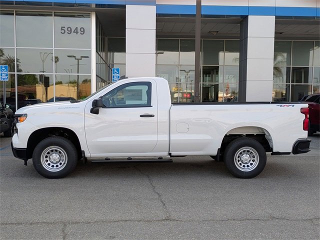 2025 Chevrolet Silverado 1500 photo 3