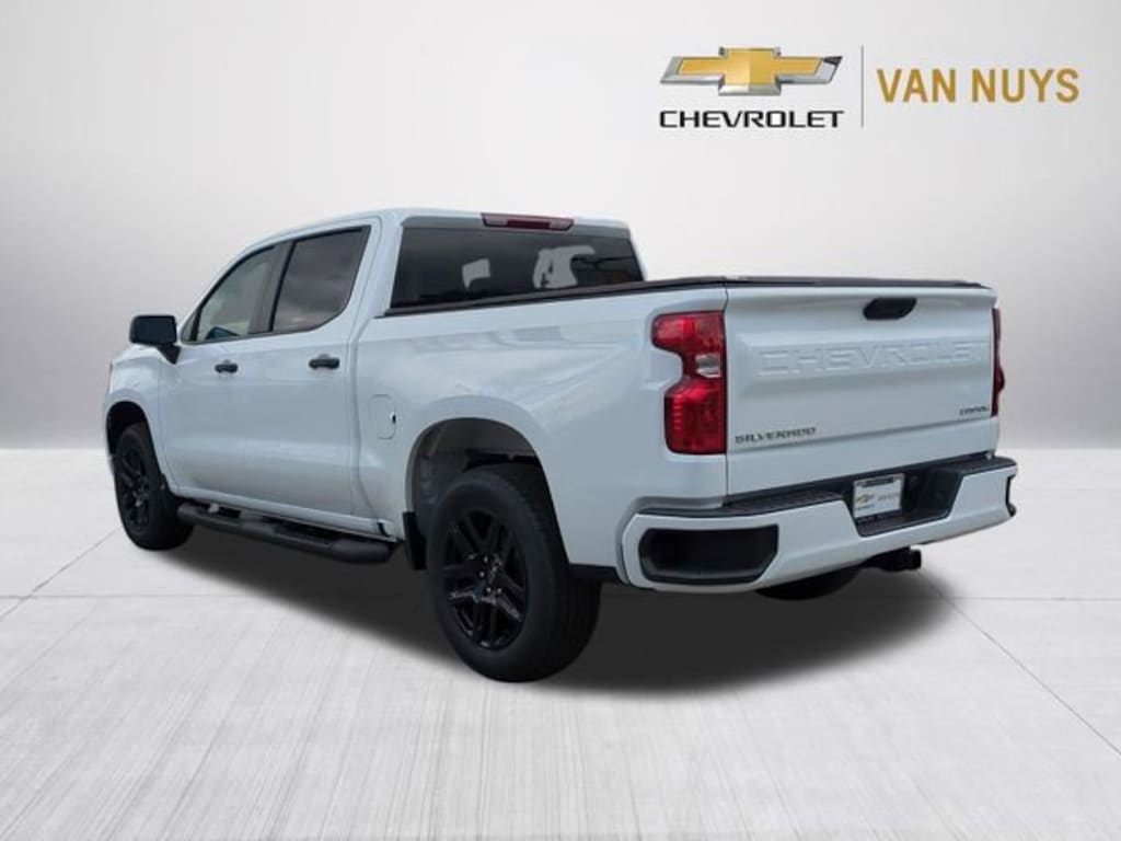 New 2026 Chevrolet Silverado 1500 Custom Truck