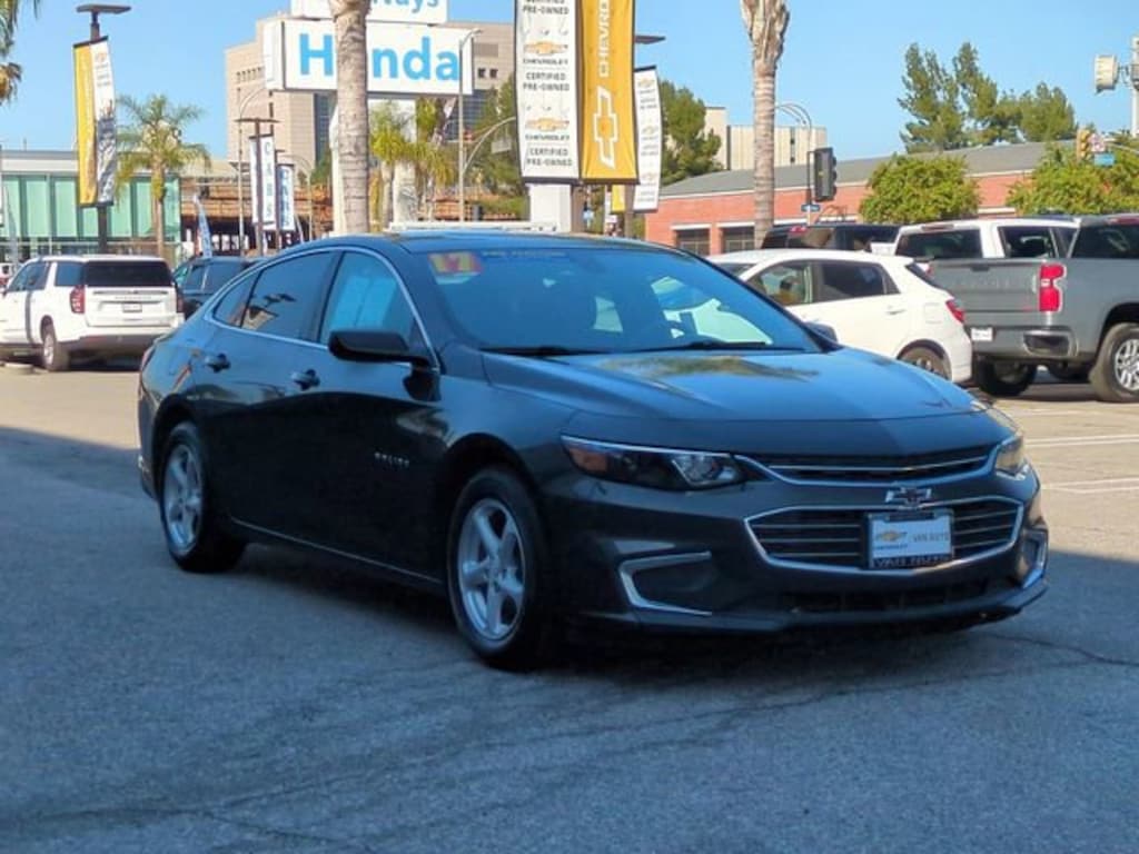 Used 2017 Chevrolet Malibu LS Car