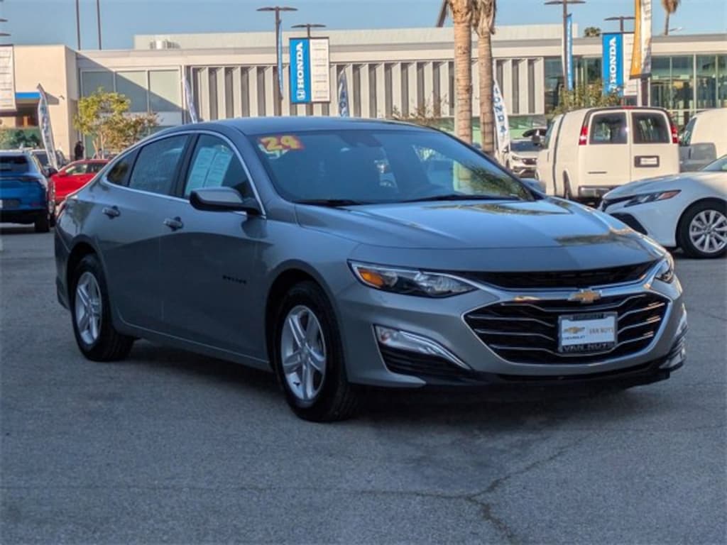 Used 2024 Chevrolet Malibu LS Car