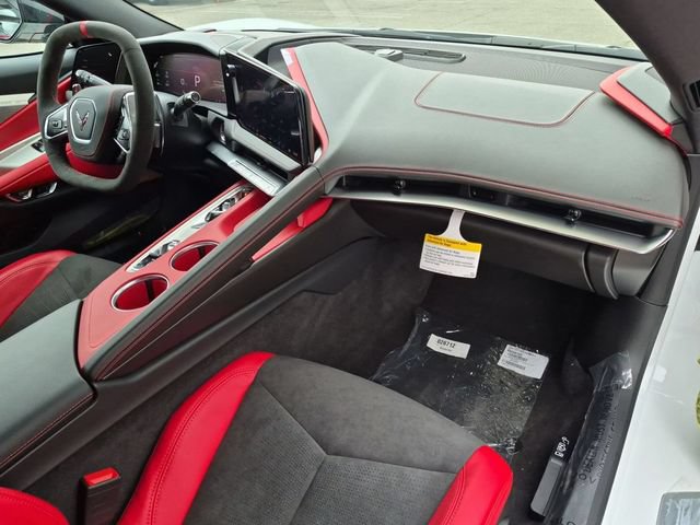 2027 Chevrolet Corvette 2LT - Photo 14