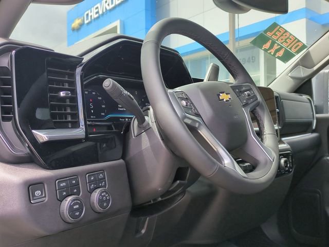 2025 Chevrolet Silverado 2500 HD LT - Photo 8