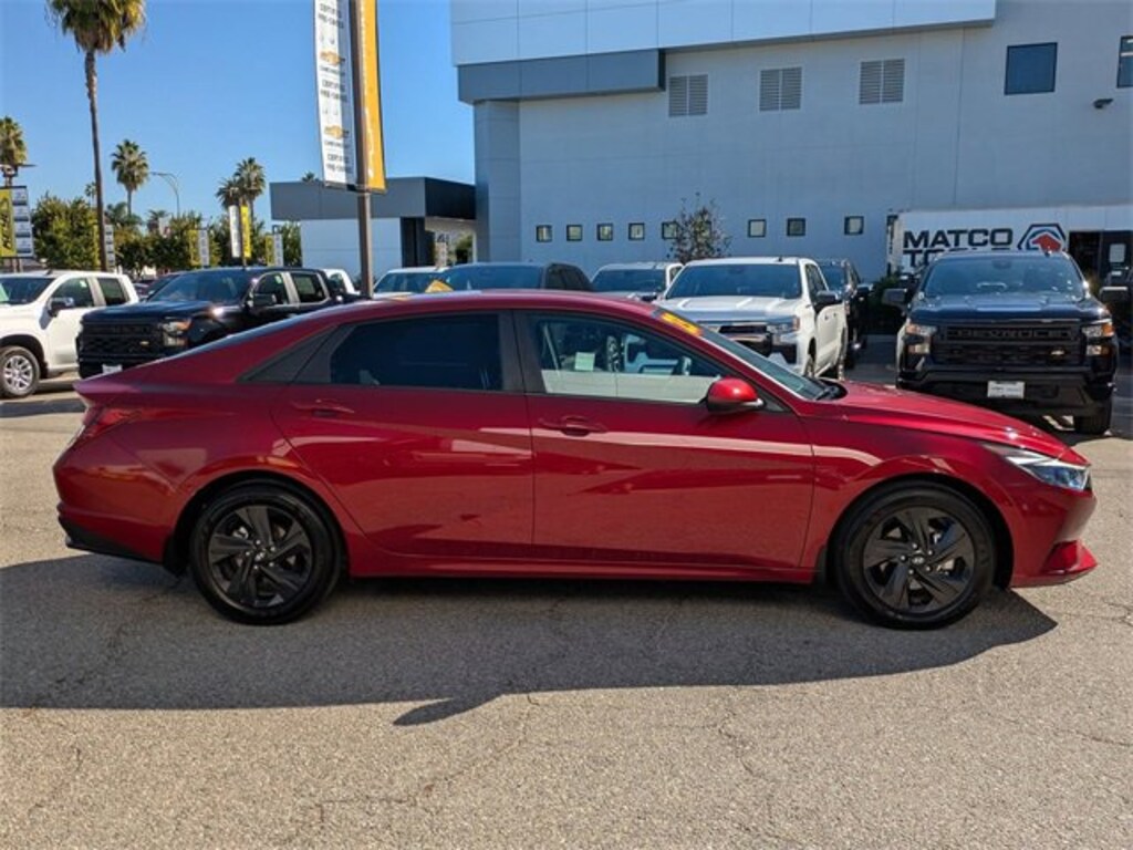 Used 2023 Hyundai Elantra SEL
