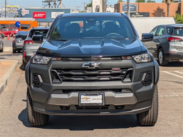 2026 Chevrolet Colorado Trail Boss photo 2