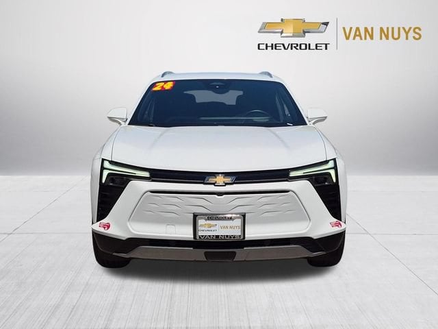 Used 2024 Chevrolet Blazer EV LT with VIN 3GNKDBRJ3RS233310 for sale in Los Angeles, CA