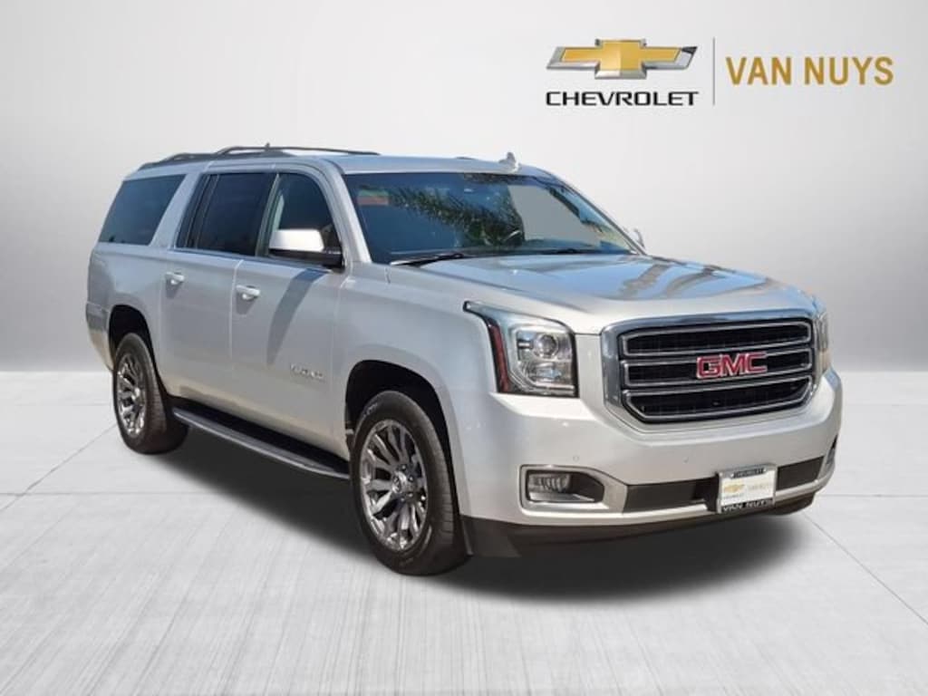 Used 2017 GMC Yukon XL SLT SUV