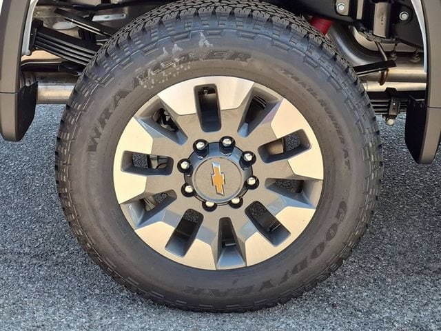 2026 Chevrolet Silverado 2500 HD LT - Photo 6