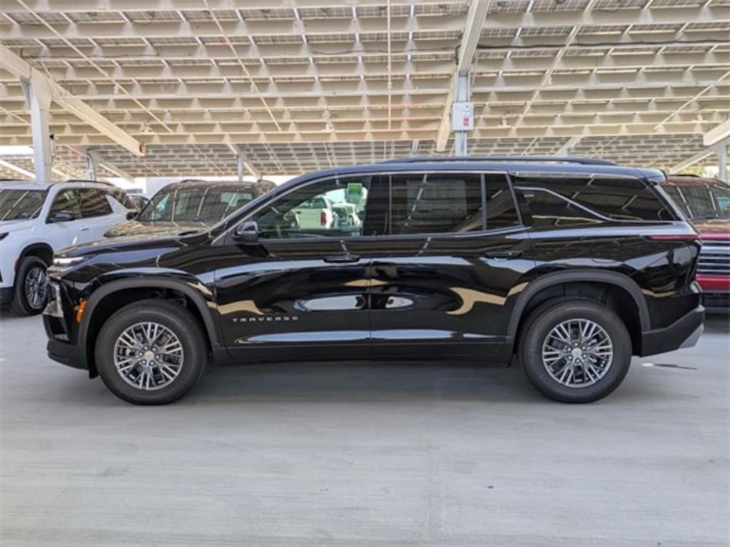 New 2026 Chevrolet Traverse LT SUV