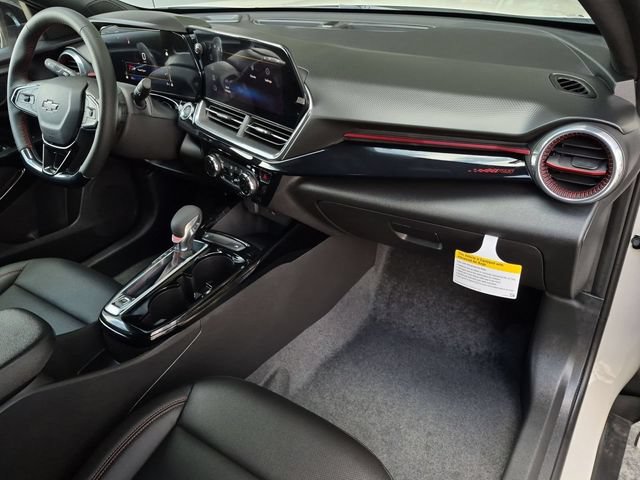 2026 Chevrolet Trax RS - Photo 14