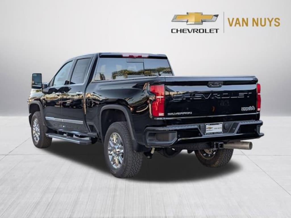 New 2026 Chevrolet Silverado 2500 HD High Country Truck