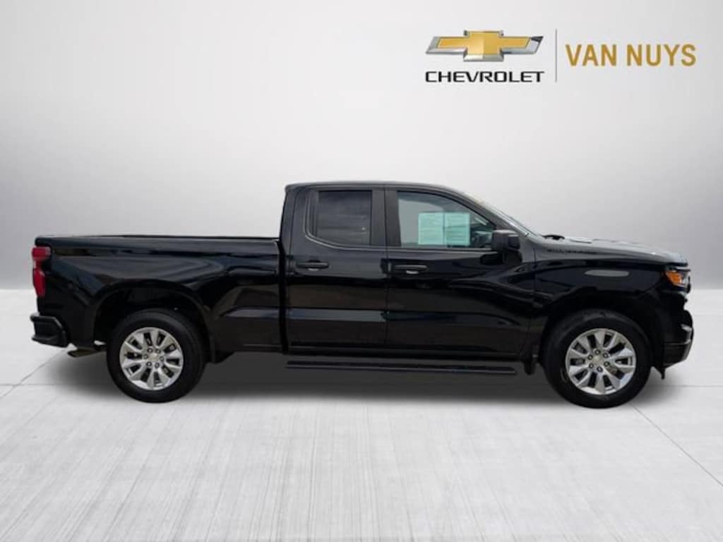 Used 2024 Chevrolet Silverado 1500 Custom Truck
