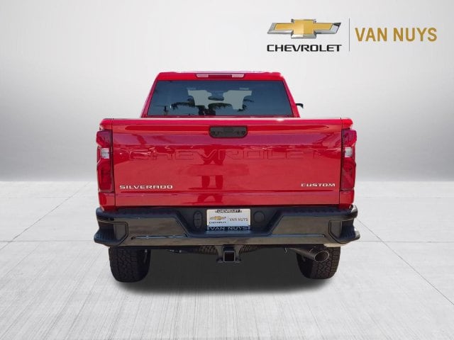 2026 Chevrolet Silverado 2500 HD Custom - Photo 5