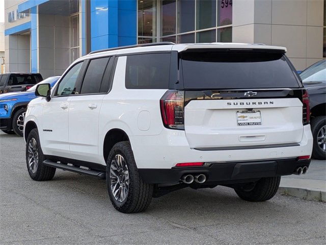 2026 Chevrolet Suburban Z71 photo 2