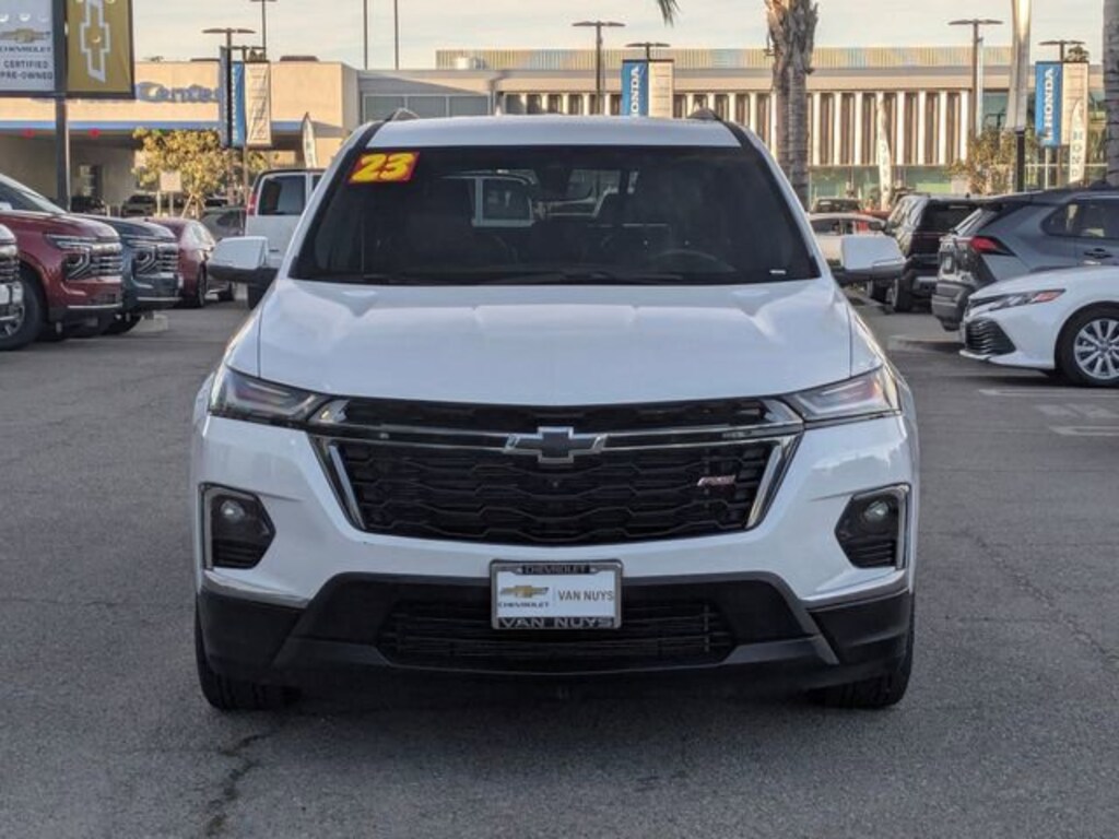 Used 2023 Chevrolet Traverse RS SUV