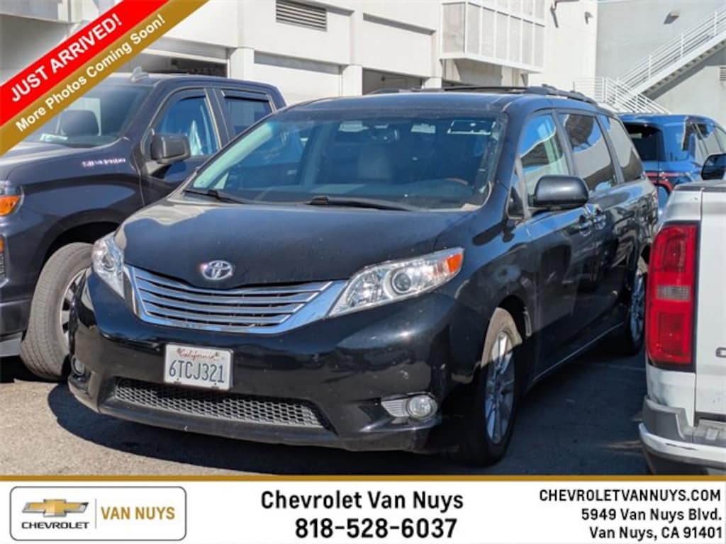 Used 2011 Toyota Sienna XLE AAS