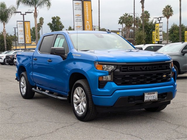 2025 Chevrolet Silverado 1500 Custom photo 4