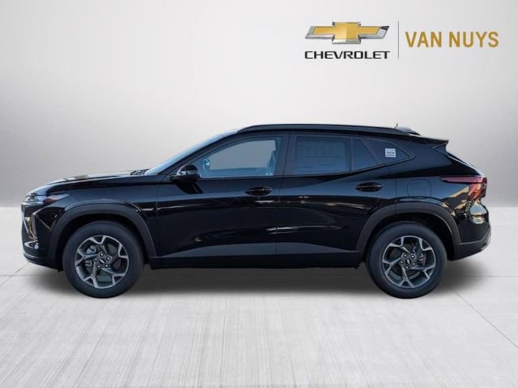 New 2026 Chevrolet Trax LT SUV